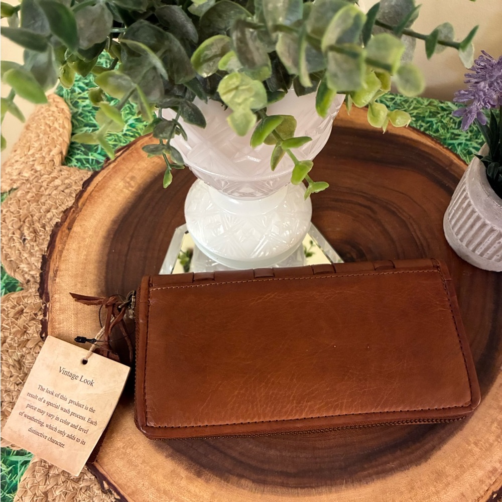 Brown Woven Leather Wallet - Picture 2 of 11
